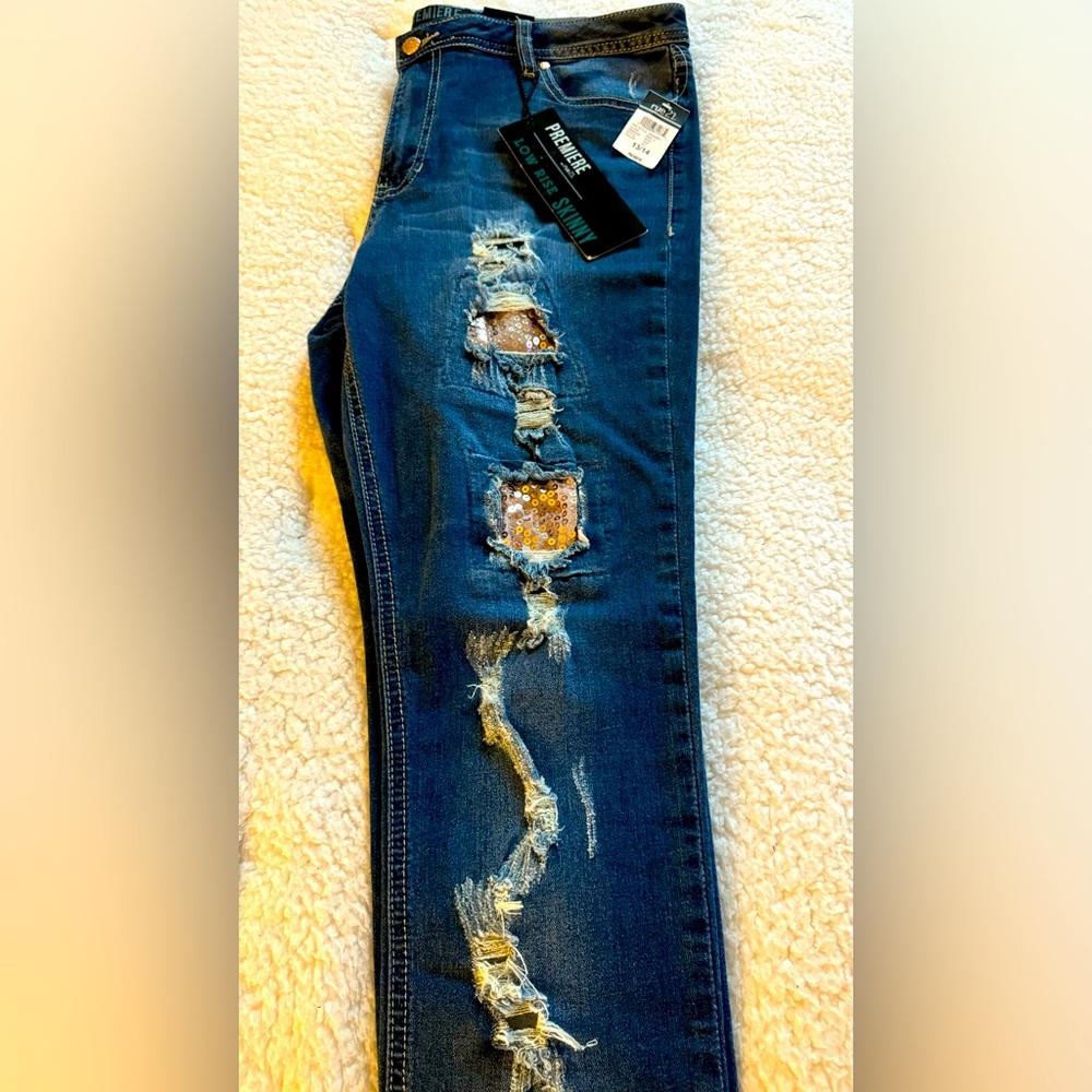Rue 21 Premiere Low Rise Skinny Blue Jeans with Gold Sequins. Size 13/14